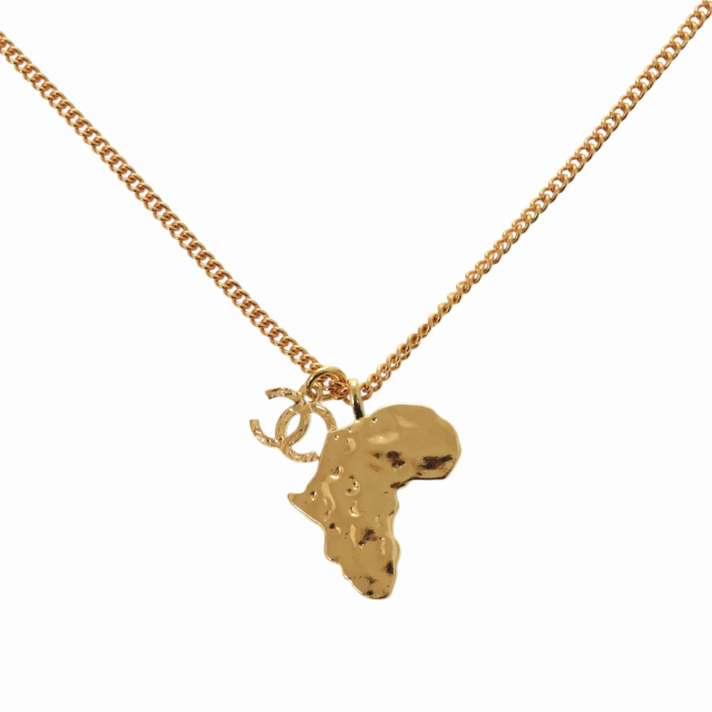CHANEL White Pearl Logo Necklace - Picture 3 of 7